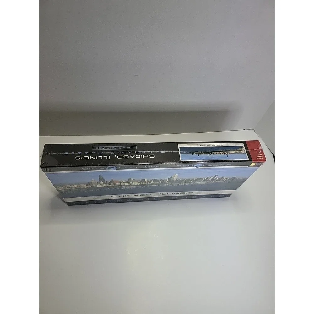 Buffalo Games New/Sealed Retro Chicago, Illinois Panoramic Puzzle 765‎ Pieces
